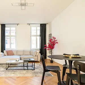  Apartment Rochus Stylish Österreich