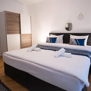  Apartment Sweet - State Opera Österreich